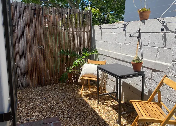 Milner Cottage: Digital Nomad Oasis