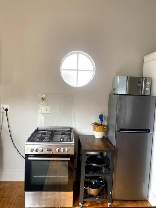 Milner Cottage: Digital Nomad Oasis Apartment